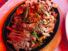 凯迪拉克拼盘-Chili's Cafe&Bar奇利斯(滨江店)