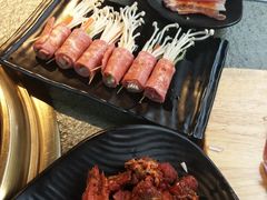 -三国惹火烤肉·中日韩烤肉集合店(百草路店)