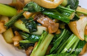Fried Pork Lard with Thick White Cabbage Stem