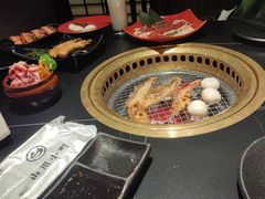 -山川小町·极番烧肉(新地假日广场店)