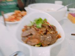 -张大师鸭爪爪特色干锅(南湖店)