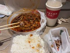-三只鸟本地特色菜馆(上饶总店)