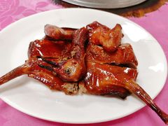 红烧乳鸽-蠔园山庄(礼乐食街店)