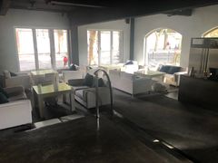-穹六人间 people 6(岳阳路店)