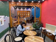 -茶理宜世(乐峰广场·尝乐集店)