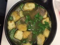 油豆腐牛肉粉丝汤-小杨生煎(湟普汇店)