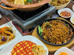 -贵宾庄炸酱面·韩式料理(高区店)