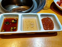 沾碟-唯成•韩国炭火烤肉 유성고기