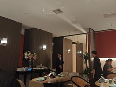 -鸽子侯·家宴·平价海鲜(绿地店)