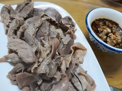 -东北菜冰城一家人