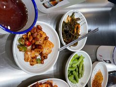 -牛信亭韩国料理·炭火烤肉(紫藤路店)