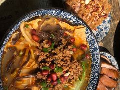 -粉家柳州螺蛳粉(杨宅路店)
