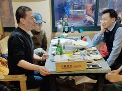 -六福酒馆(秦隆步行街店)