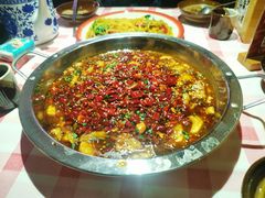 鲜椒过水鱼-思博半步颠小酒馆(梦时代店)