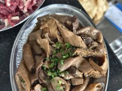 -牛一煲美食(江高店)