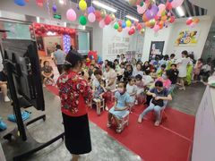 -缤纷鸟美术书法(汉神购物广场校区)