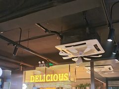 -记忆串城·东北烧烤·小龙虾·大型团建(南油店)