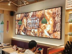 -华记煲仔华·煲仔饭(市桥易发店)