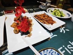 -南京金牛湖巨碗鱼头