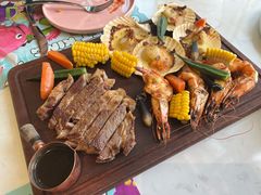 -水桶王国主题餐厅·聚会·生日派对·亲子活动·家庭套餐(亚龙湾希尔顿店)