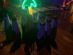 -UP嘻哈酒吧(粉巢店)