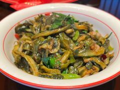 小炒黄瓜干-魏铭鱼头捞饭(晋阳路店)