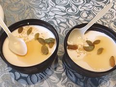 哈萨克酸奶-巴扎美食·新疆菜·西域歌舞表演餐厅(新疆大厦店)