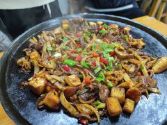 -老周炒拨拉(甘州总店)