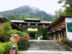 -藏龙百瀑风景区