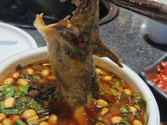 -小饕荟雅安贡椒鱼鲜馆(广福桥店)