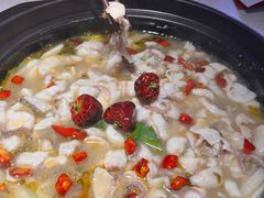 中辣酸菜鱼-周渝食惦酸菜鱼(青浦店)
