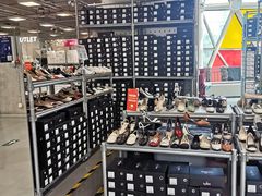 -上品折扣(回龙观店)