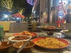 -先启半步颠小酒馆(虹桥龙湖天街店)