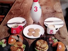 -HIGH FIVE哈福手工汉堡(桂林路店)