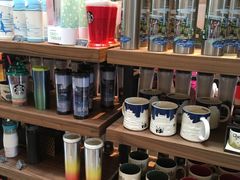 零售区-星巴克臻选(成都宽窄巷子店)