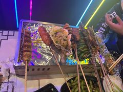 -云晓光头烧烤吧(川沙绿地店)