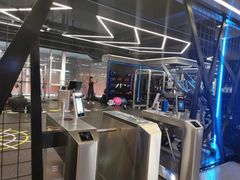 -懒人Club健身(卓越时代广场店)