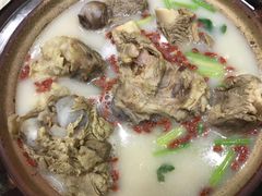 -渝君重庆火锅(嘉宾路店)