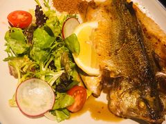 碳烤鲈鱼-丝路金桃·新疆菜(徐汇店)