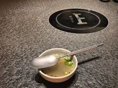 -三出山火锅(南京万象天地店)