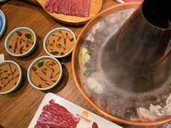 -南门四季铜锅涮肉(左家庄店)