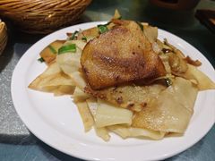 -董厨煨汤馆(车站路店)
