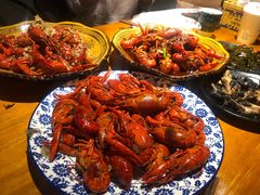 清水龙虾-金陵一哥龙虾馆(三牌楼总店)