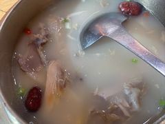 -鑫日千里马朝鲜族小馆(总店)