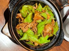 山粉圆子烧黑毛猪肉-山里亲戚(淞虹路店)