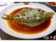 -鸭王烤鸭店(三里河店)