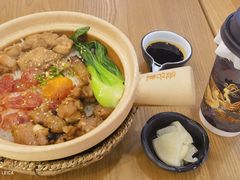 -煲仔皇腊味煲仔饭(经四万达店)