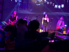 -爱啤精酿·民谣酒馆(滨江店)