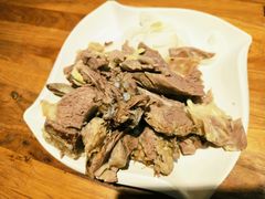 -百年吾吾子手抓肉羊羔肉(山西巷店)