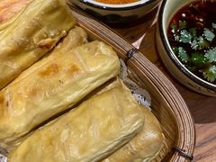 石屏烧豆腐-老滇山寨•云南特色菜•地方菜•民族风情歌舞表演(金碧店)